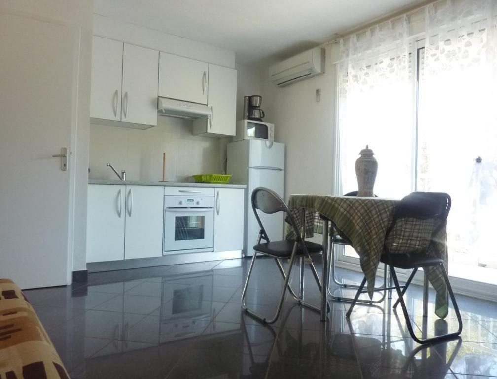 Appart'Hotel Les Rochers Auriol Cameră foto