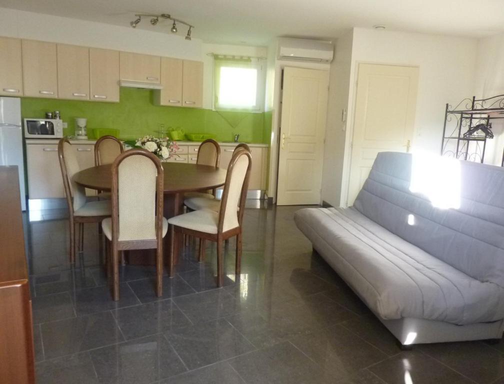 Appart'Hotel Les Rochers Auriol Cameră foto