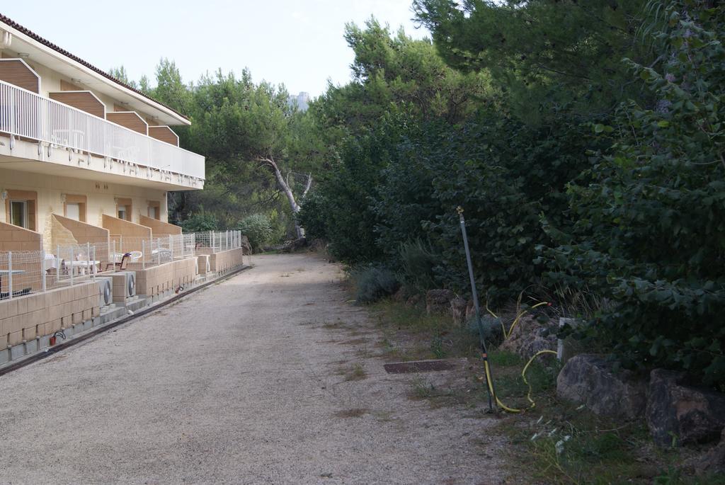 Appart'Hotel Les Rochers Auriol Exterior foto