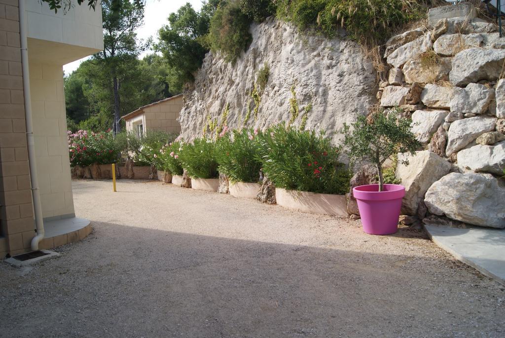 Appart'Hotel Les Rochers Auriol Exterior foto