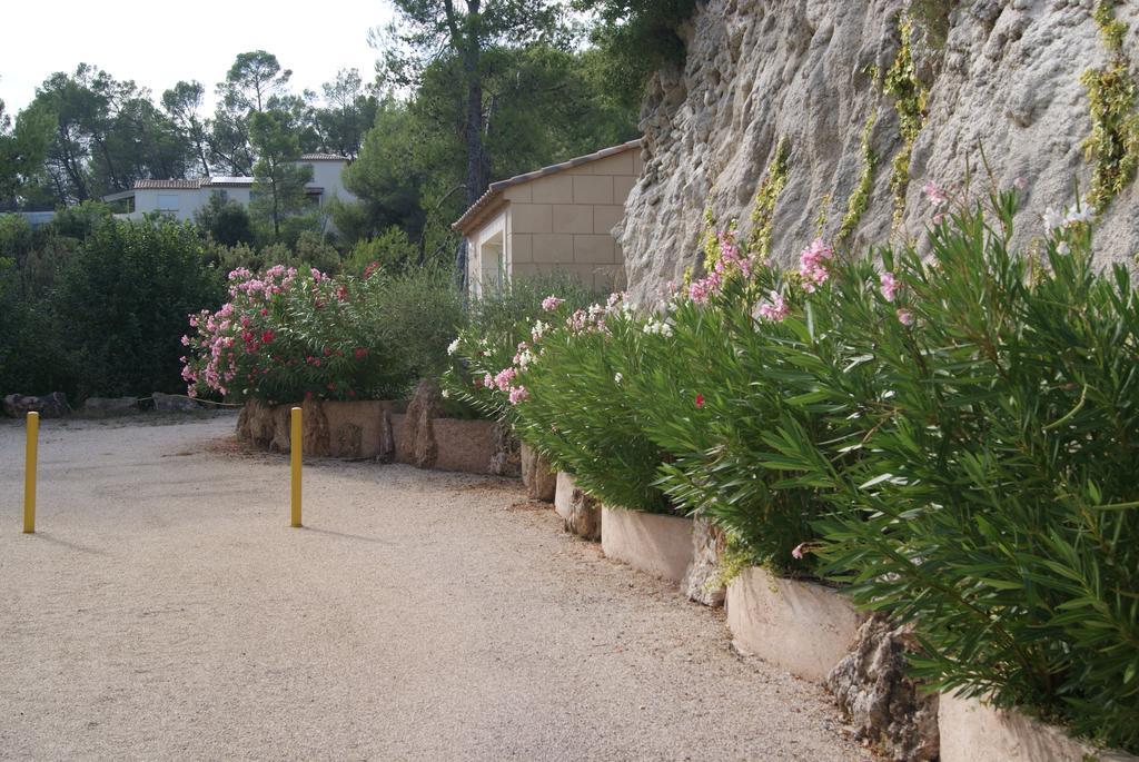 Appart'Hotel Les Rochers Auriol Exterior foto