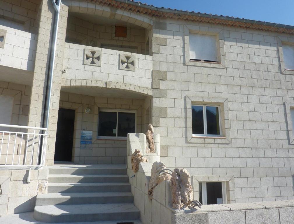 Appart'Hotel Les Rochers Auriol Exterior foto