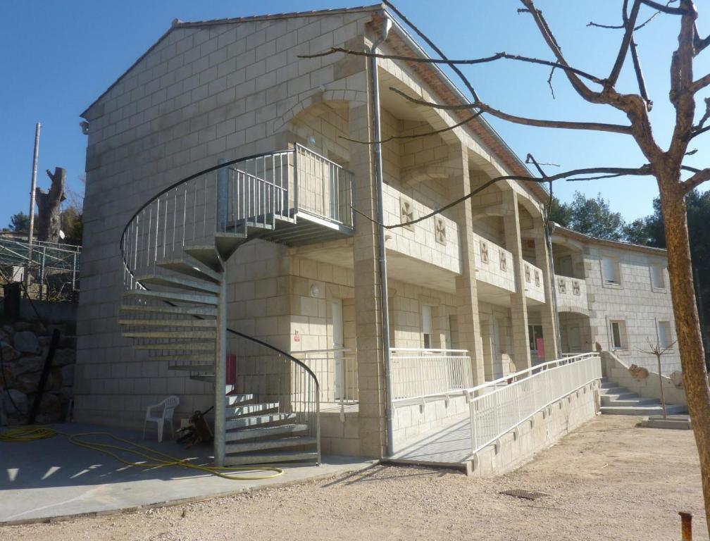 Appart'Hotel Les Rochers Auriol Exterior foto