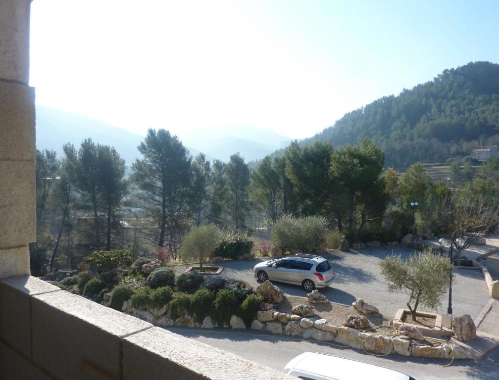 Appart'Hotel Les Rochers Auriol Exterior foto